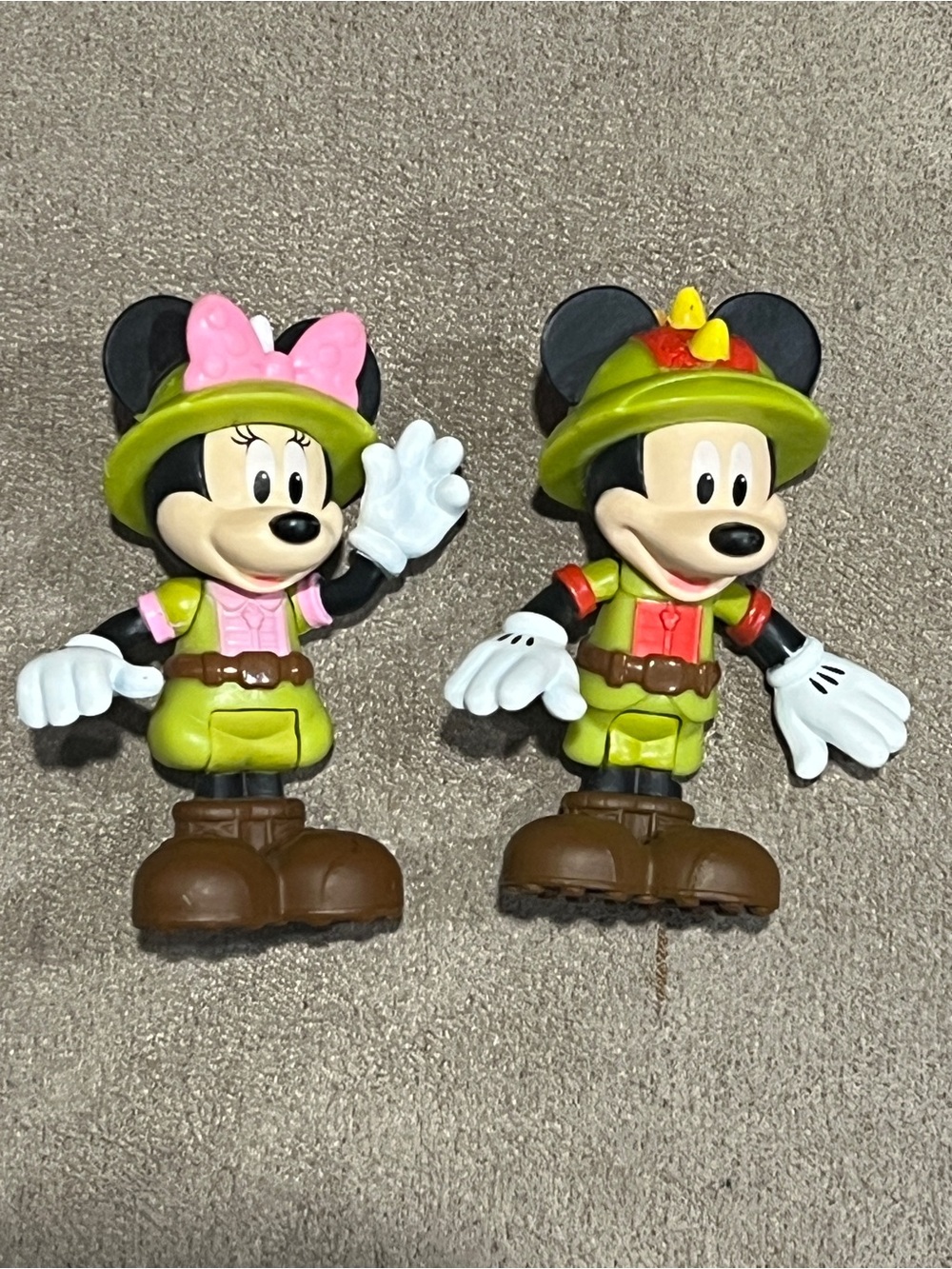 Disney Mickey & Minnie Mouse Safari Explorer PVC Figures Lot of 2 Just Play